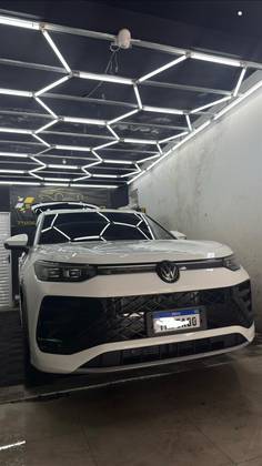 VOLKSWAGEN TIGUAN 2.0 350 TSI GASOLINA R-LINE 4MOTION AUTOMÁTICO
